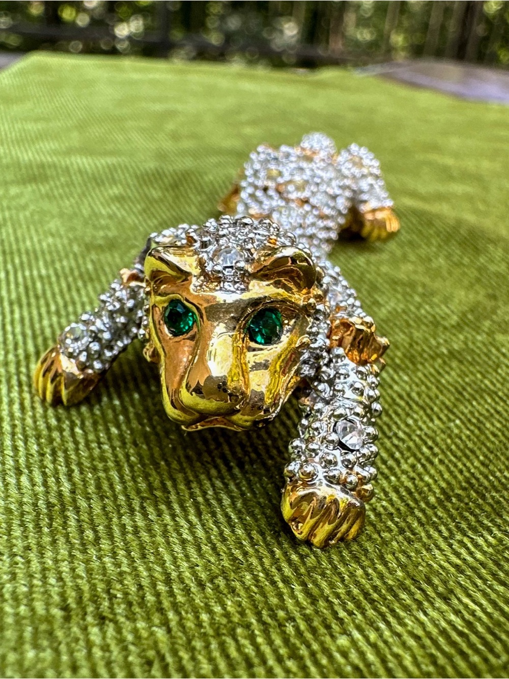 Vintage Articulated Leopard Tiger Rhinestone Brooch Gold Tone Green Eyes